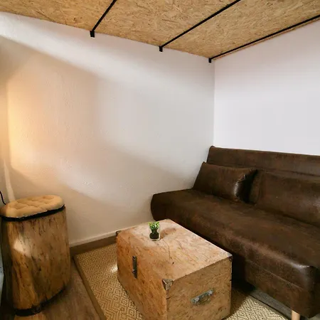 Studio-residence Front De